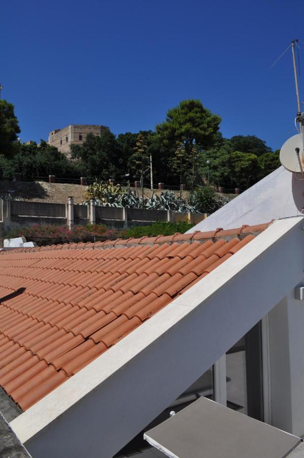 Casa Di Mario Appartamento In Centro Storico Con Due Camere Da Letto E Terrazze Cagliari Exterior photo